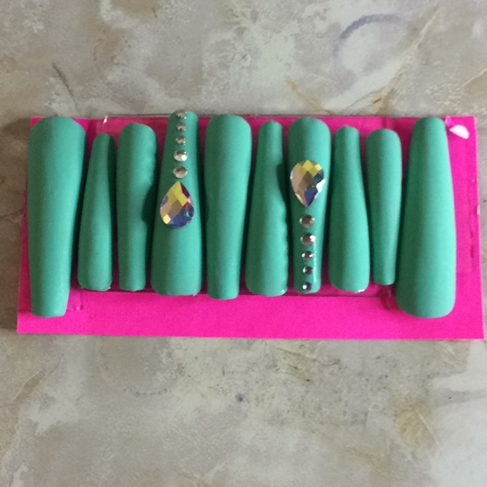 Xl Aqua Nails